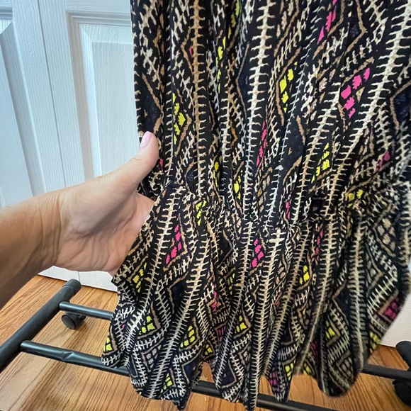 Romper - Picture 3 of 4